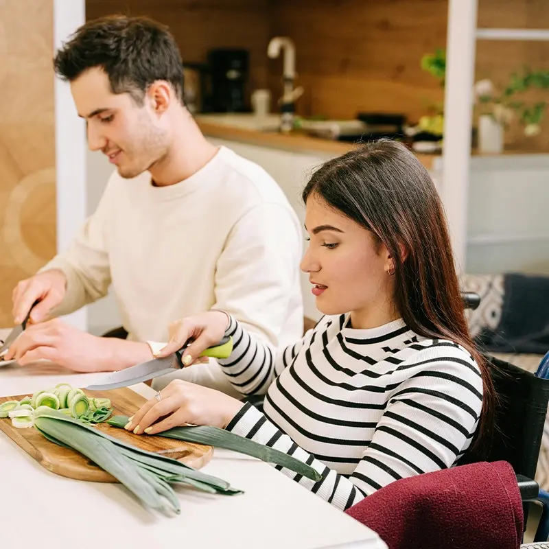 Meal preparation & shopping thumb image